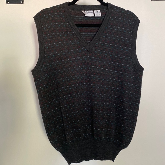 Maglificio Florence Other - Maglificio Florence 100% Virgin Wool Pullover Sweater Vest in size Large